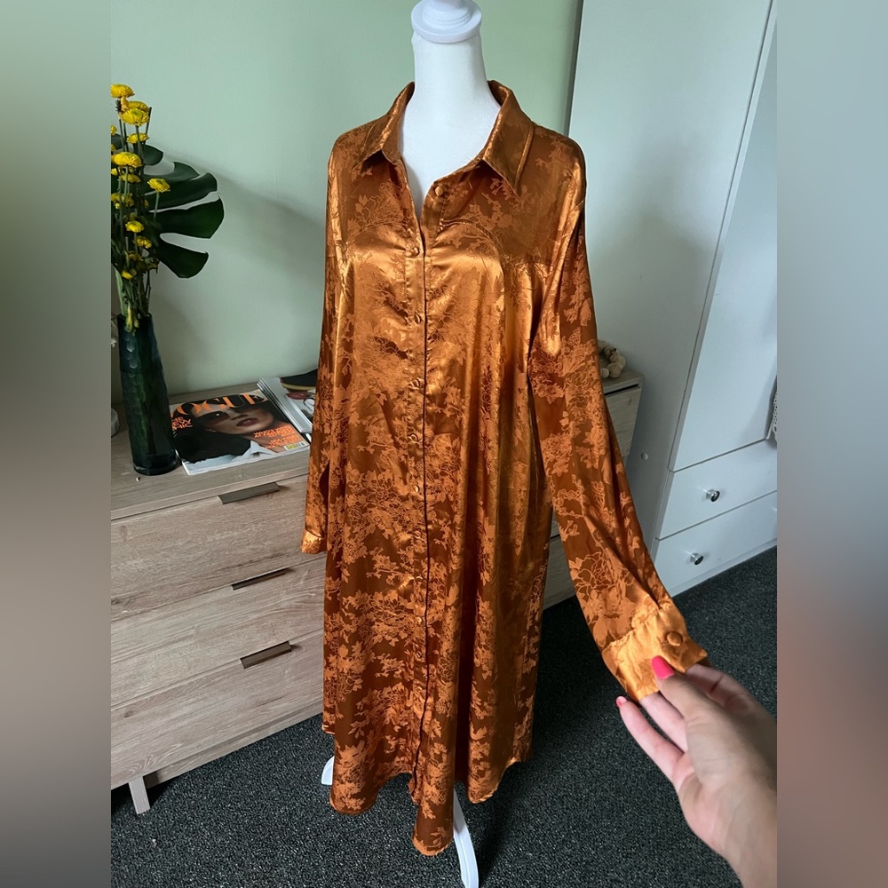 Metallic Copper Orange Floral Modest Long-Sleeve Button Down Shirt Flowy Dress - Picture 2 of 16